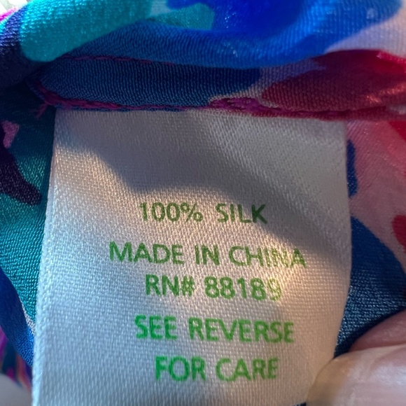 Lilly Pulitzer Women's Elsa Blouse Shirt Hearts a Flutter Chevron Vibrant Small - Picture 6 of 16